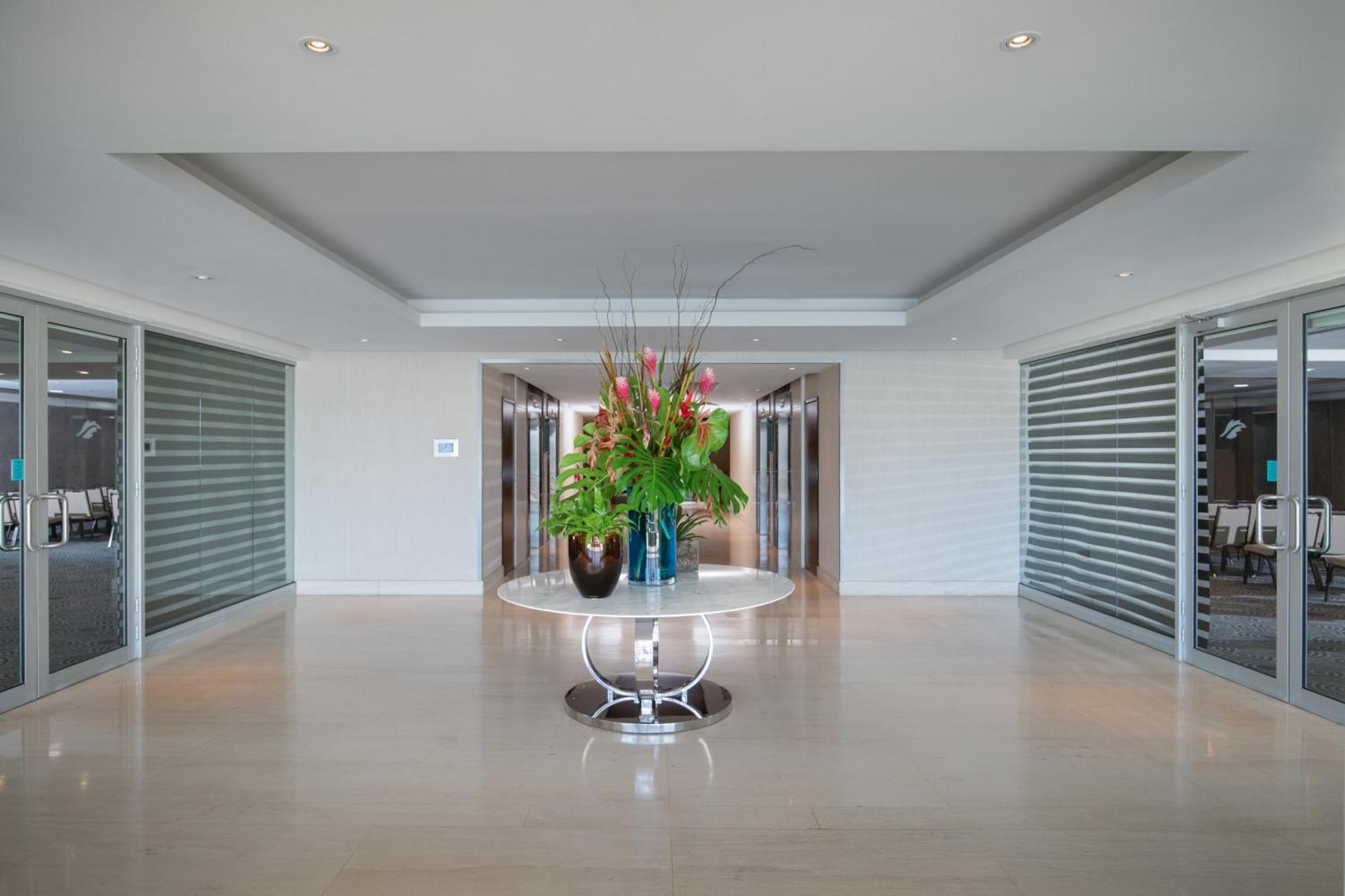 Embassy Suites By Hilton Santo Domingo Kültér fotó