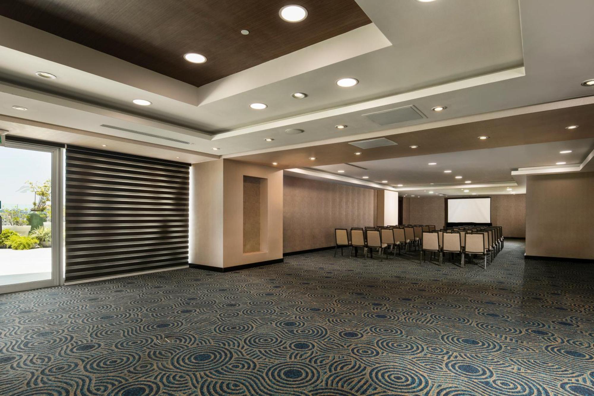 Embassy Suites By Hilton Santo Domingo Kültér fotó