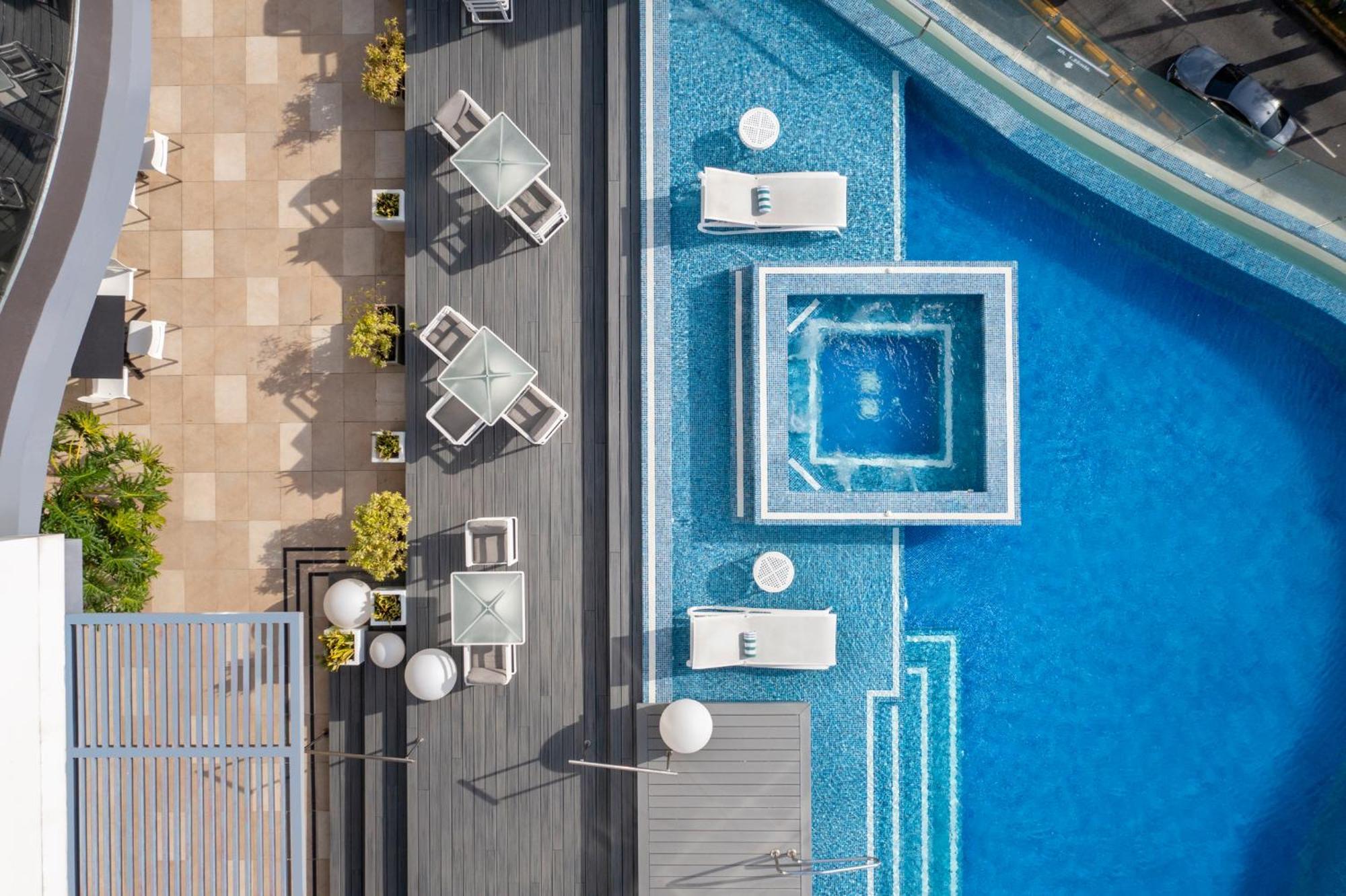 Embassy Suites By Hilton Santo Domingo Kültér fotó